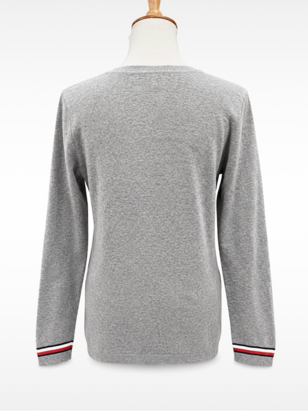 NWT Tommy Hilfiger Gray Terrier Crewneck Sweater - Size Small - Picture 2 of 4